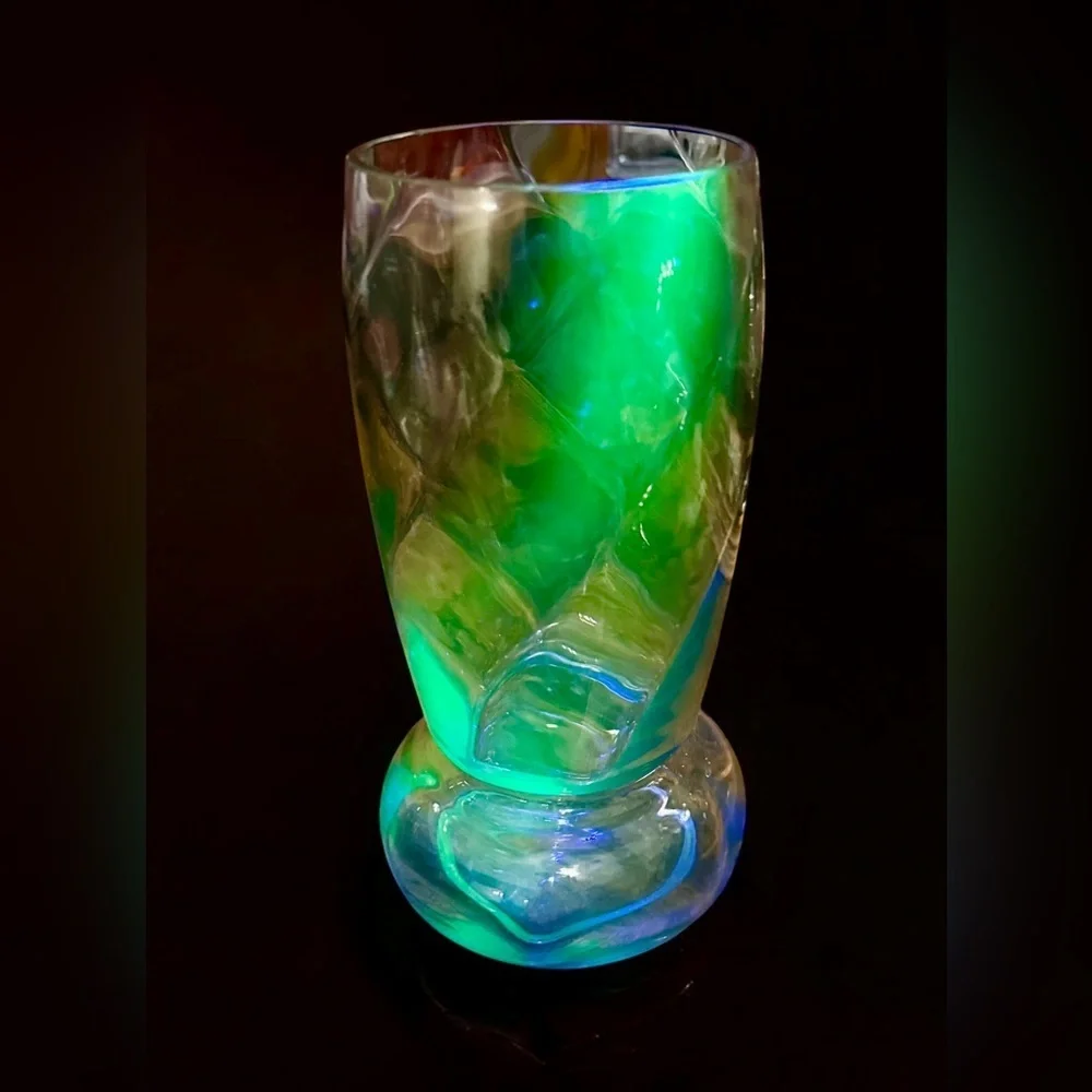 GLOW! MCM Manganese Twisted Optic Lavender Vase